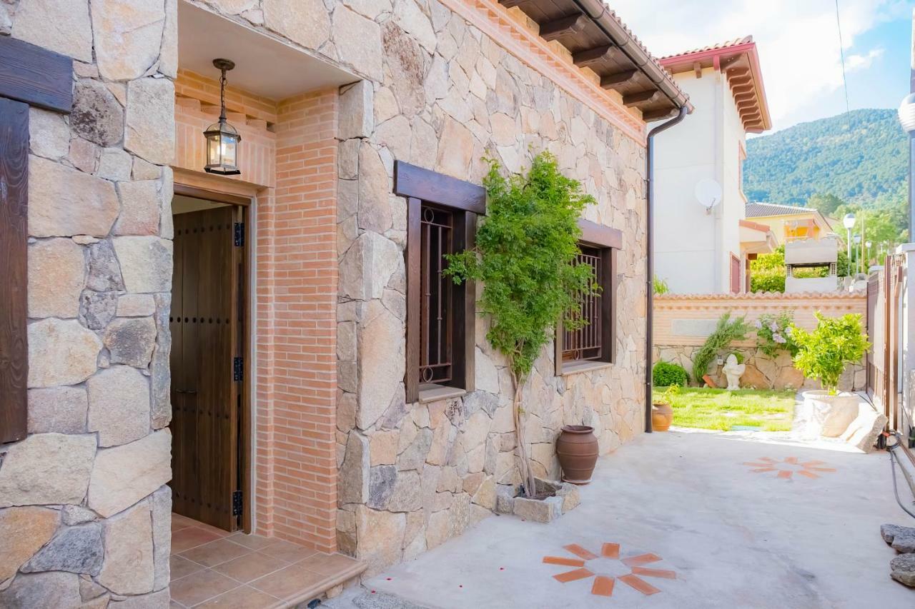 Casa Los 5 Canos Сотільйо-де-ла-Адрада Екстер'єр фото